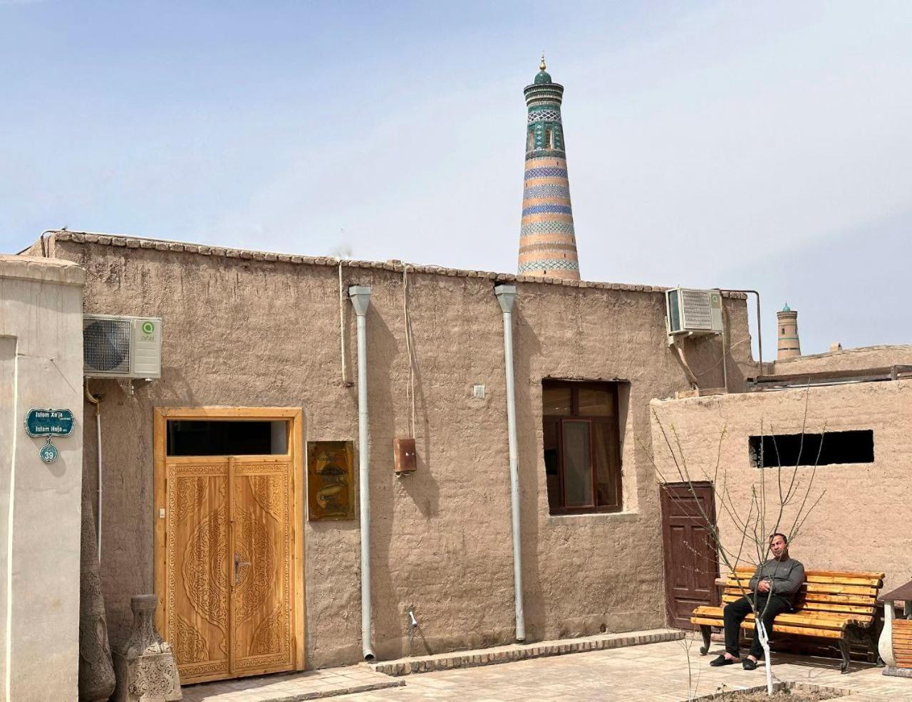 Gold Khiva Bed & Breakfast Exterior photo